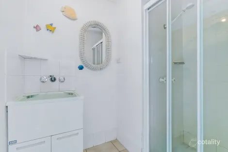 Property photo of 3/37 T E Peters Drive Broadbeach Waters QLD 4218