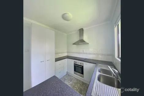 13 Malling St, Birkdale, QLD 4159