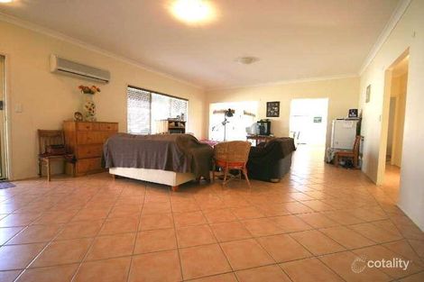 Property photo of 20 Naracoorte Place Parkinson QLD 4115