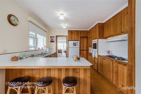 Property photo of 9 Kirra Road Roches Beach TAS 7170