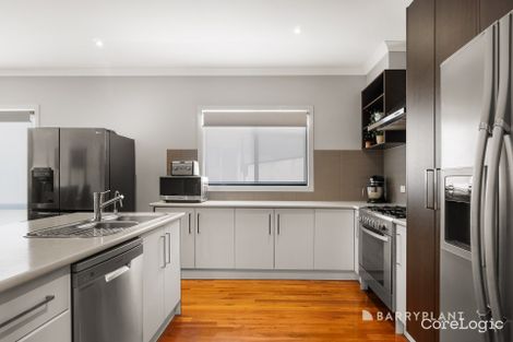 Property photo of 72 Stagecoach Boulevard South Morang VIC 3752