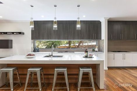 Property photo of 18 Mudies Road St Ives NSW 2075