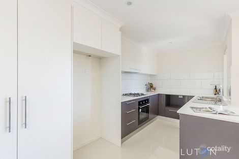 2/77 Bernard Heinze Ave, Moncrieff, ACT 2914