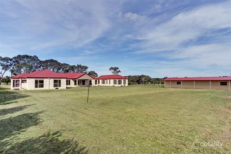 Property photo of 36 Lake Victoria Road Eagle Point VIC 3878