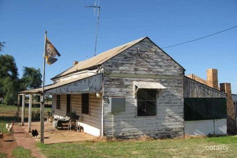 166 Caswell St, Peak Hill, NSW 2869