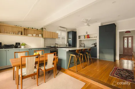 14 Coombe St, Bayswater, WA 6053