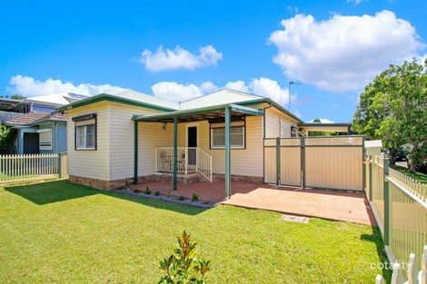 2 Storey St, Fairy Meadow, NSW 2519