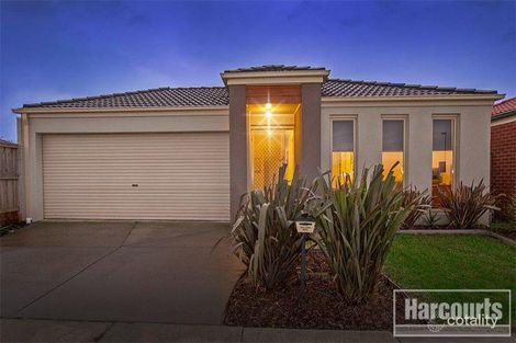 33 Syme Rd, Pakenham, VIC 3810