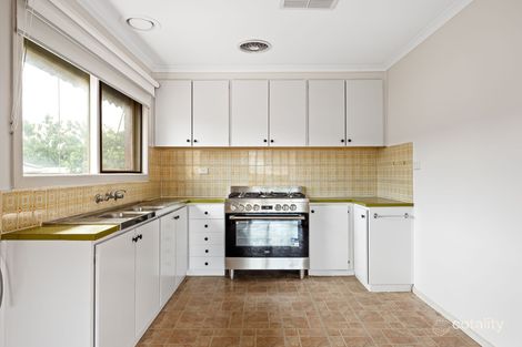 Property photo of 3/70 Yarra Avenue Reservoir VIC 3073