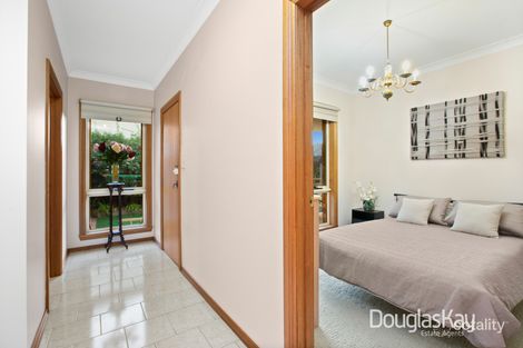 Property photo of 31 Garnet Street Sunshine North VIC 3020