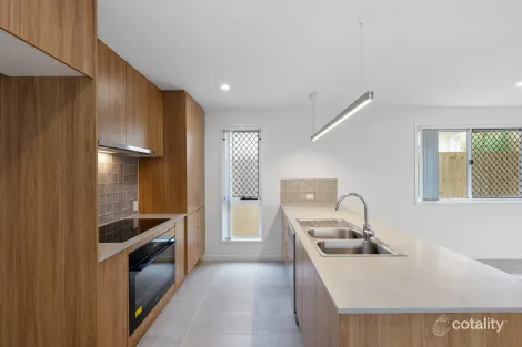 34 Friendship Mews, White Rock, QLD 4306