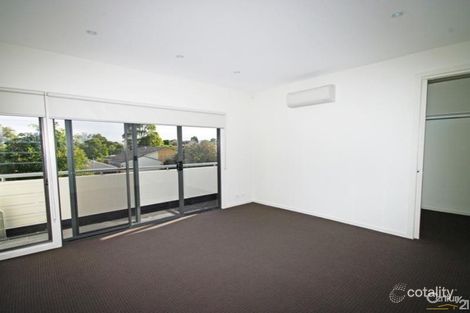 Property photo of 32B Celia Street Bentleigh East VIC 3165