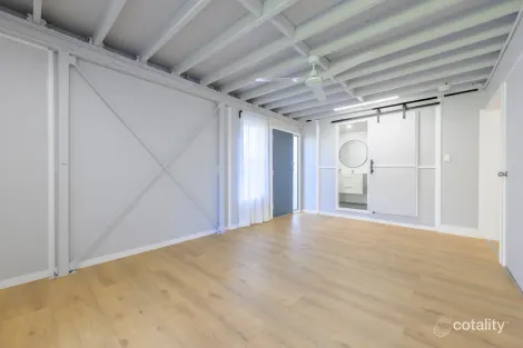 Property photo of 41 Beak Street New Auckland QLD 4680