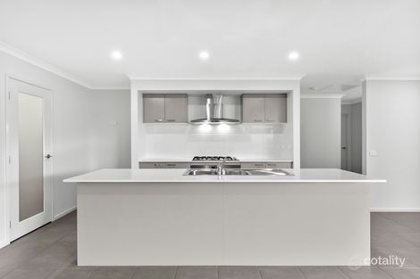 Property photo of 19 Princeton Street Mount Duneed VIC 3217
