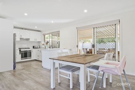 Property photo of 19/9 Orchid Crescent Fitzgibbon QLD 4018