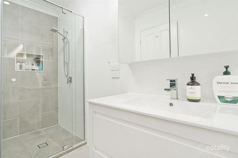 Property photo of 19/9 Orchid Crescent Fitzgibbon QLD 4018