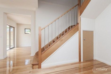 Property photo of 16 Ryans Road Eltham VIC 3095