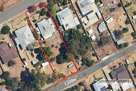 251 Duke St W, Northam, WA 6401