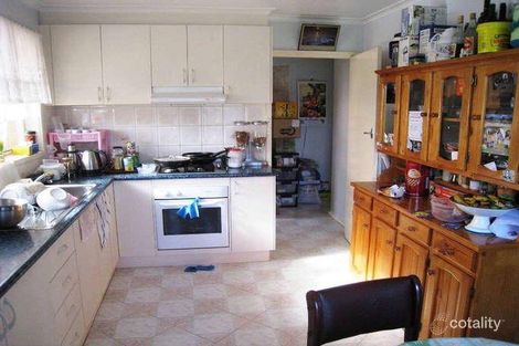 Property photo of 5 Large Street Springvale VIC 3171