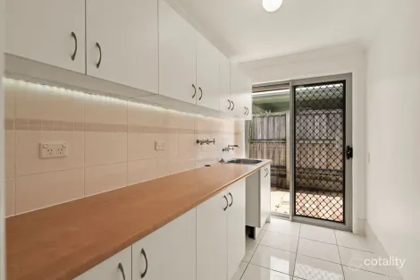 Property photo of 8 Sapium Road Redland Bay QLD 4165