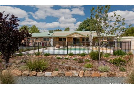 Property photo of 15 Ashby Drive Bungendore NSW 2621