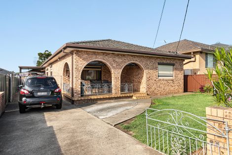 32 Hubert St, Fairfield, NSW 2165