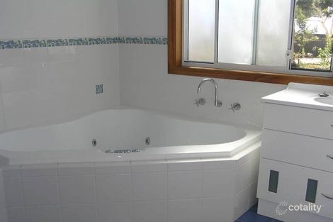 2 Sandlewood Cove, Callala Beach, NSW 2540