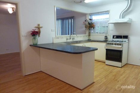 Property photo of 4 Hallam Road Hampton Park VIC 3976