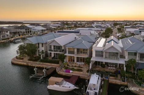 Property photo of 32 Trade Winds Retreat Dudley Park WA 6210