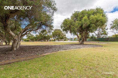 Property photo of 20 Shamrock Way Huntingdale WA 6110