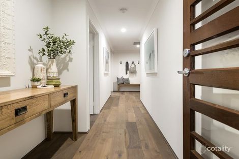 Property photo of 39 Windrow Grove Whitby WA 6123