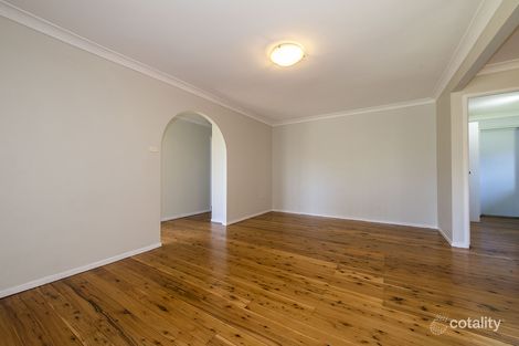 Property photo of 20 Hatchinson Crescent Jamisontown NSW 2750