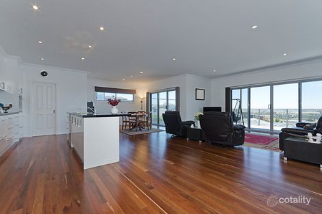 Property photo of 92 Leigh Road Highton VIC 3216