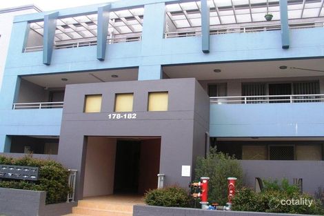 Property photo of 12/178-182 Bridge Road Westmead NSW 2145