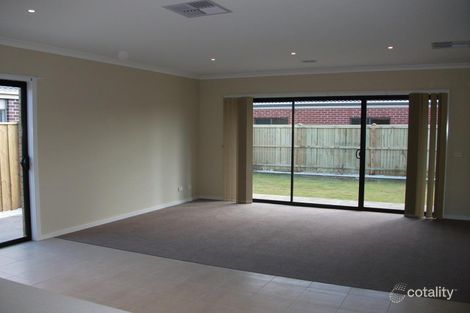 Property photo of 8 Keppel Way Point Cook VIC 3030