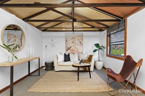 Property photo of 10 Prospect Street Mount Saint Thomas NSW 2500