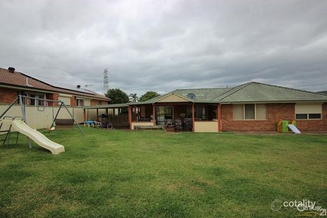 Property photo of 32 Flamingo Drive Cameron Park NSW 2285