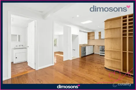 Property photo of 12 Kilpa Place Oak Flats NSW 2529