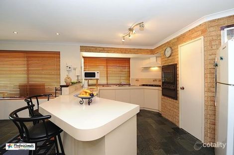 Property photo of 11 Reader Place Caversham WA 6055