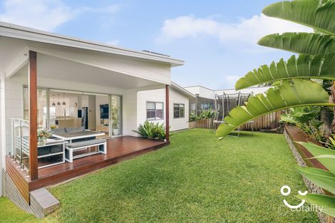 Property photo of 5 Thorn Parade Bulli NSW 2516