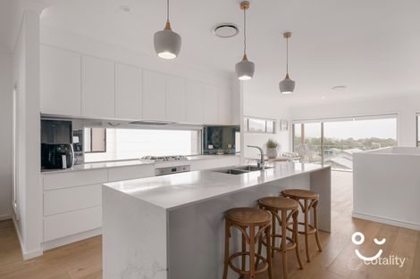 Property photo of 5 Thorn Parade Bulli NSW 2516