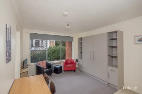 Property photo of 9/5 Augusta Road New Town TAS 7008