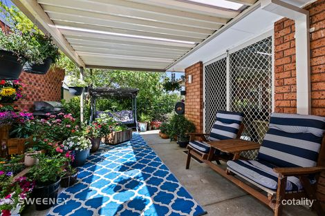 Property photo of 27 Saratoga Crescent Keilor Downs VIC 3038