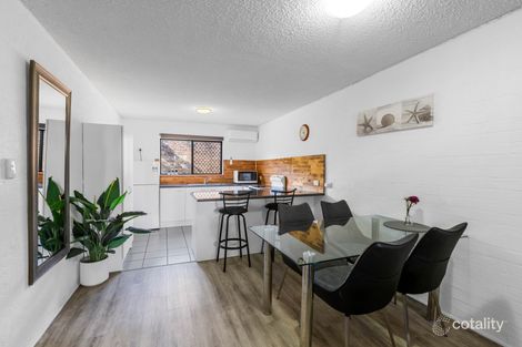 Property photo of 1/32 Goonawarra Drive Mooloolaba QLD 4557