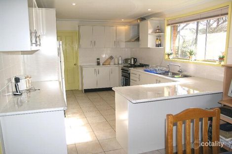 Property photo of 2 Maple Court Greenacre NSW 2190