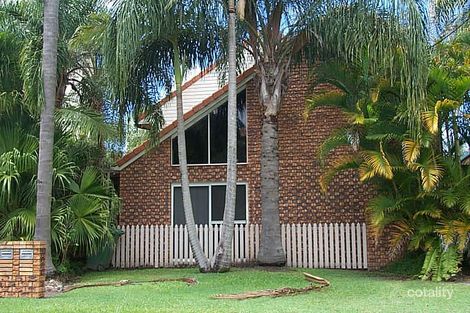 17 Molucca Ave, Palm Beach, QLD 4221