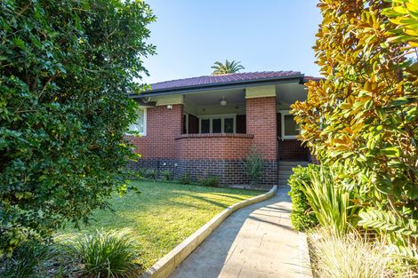 Property photo of 23 Robertson Road Centennial Park NSW 2021