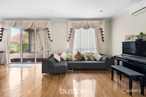 Property photo of 63 Clifton Park Drive Carrum Downs VIC 3201