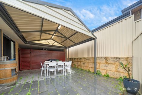 Property photo of 6 Fogliani Loop Sinagra WA 6065