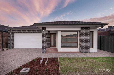 Property photo of 29 Viewmont Avenue Craigieburn VIC 3064